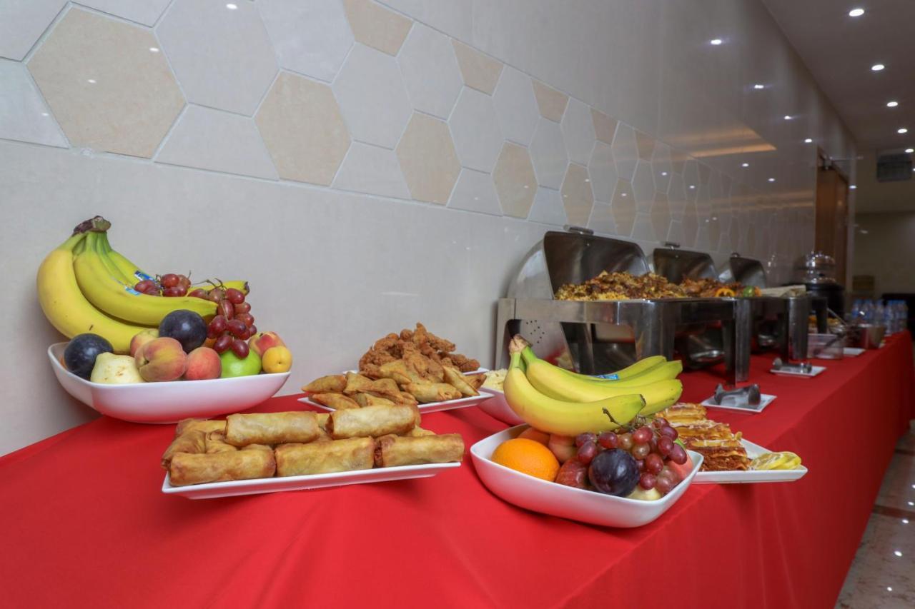Al Azmy 116 Hotel Sharjah Exterior photo